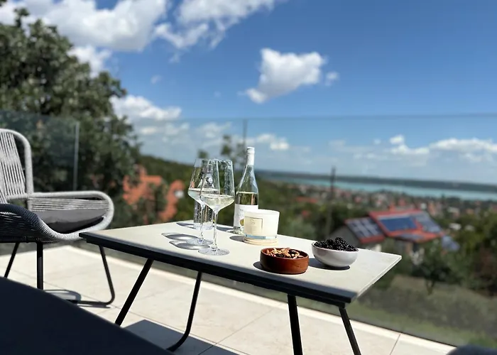 Kisfaludy * Balatonalmádi